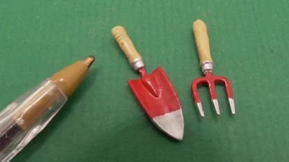 Gardening tools